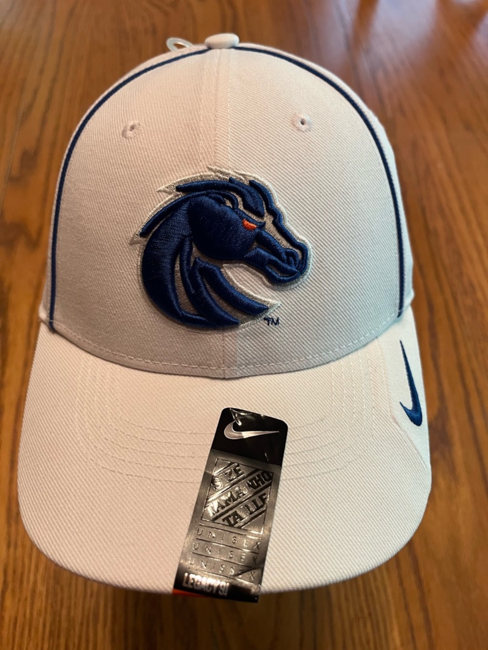 Boise State Broncos Hat Nike Dri-Fit Blue/White Adjustable Cap One Size